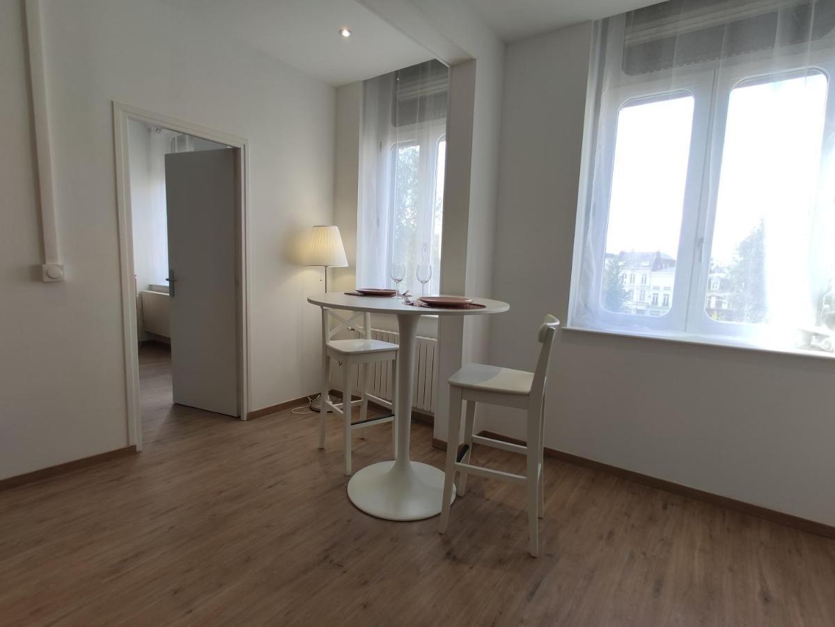 ואלנסיין Residence Jehan Froissart מראה חיצוני תמונה