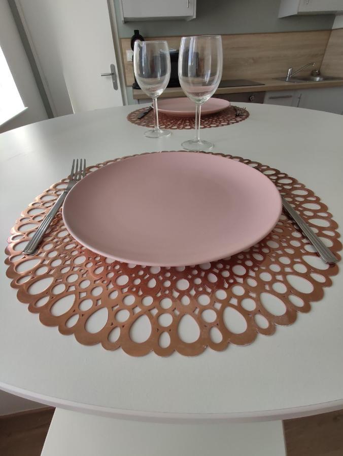 ואלנסיין Residence Jehan Froissart מראה חיצוני תמונה