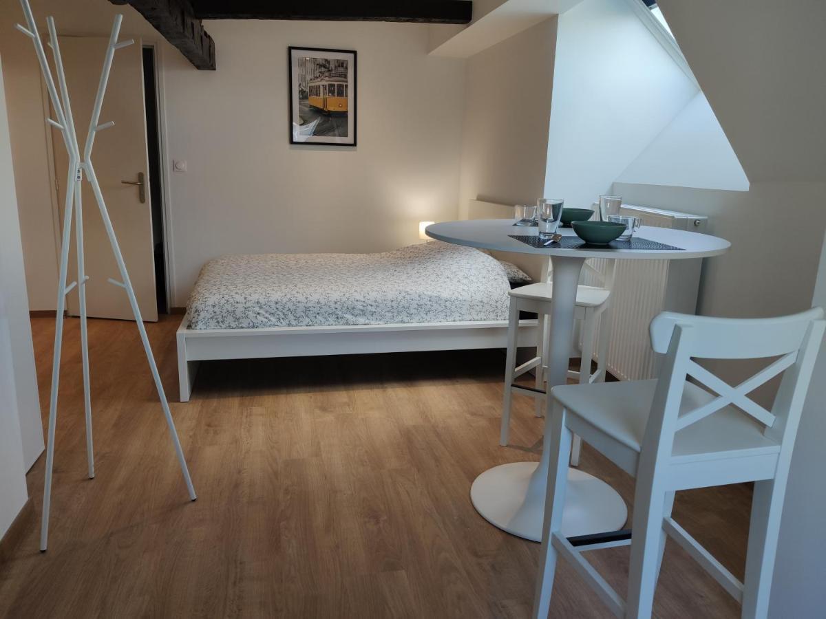 ואלנסיין Residence Jehan Froissart מראה חיצוני תמונה
